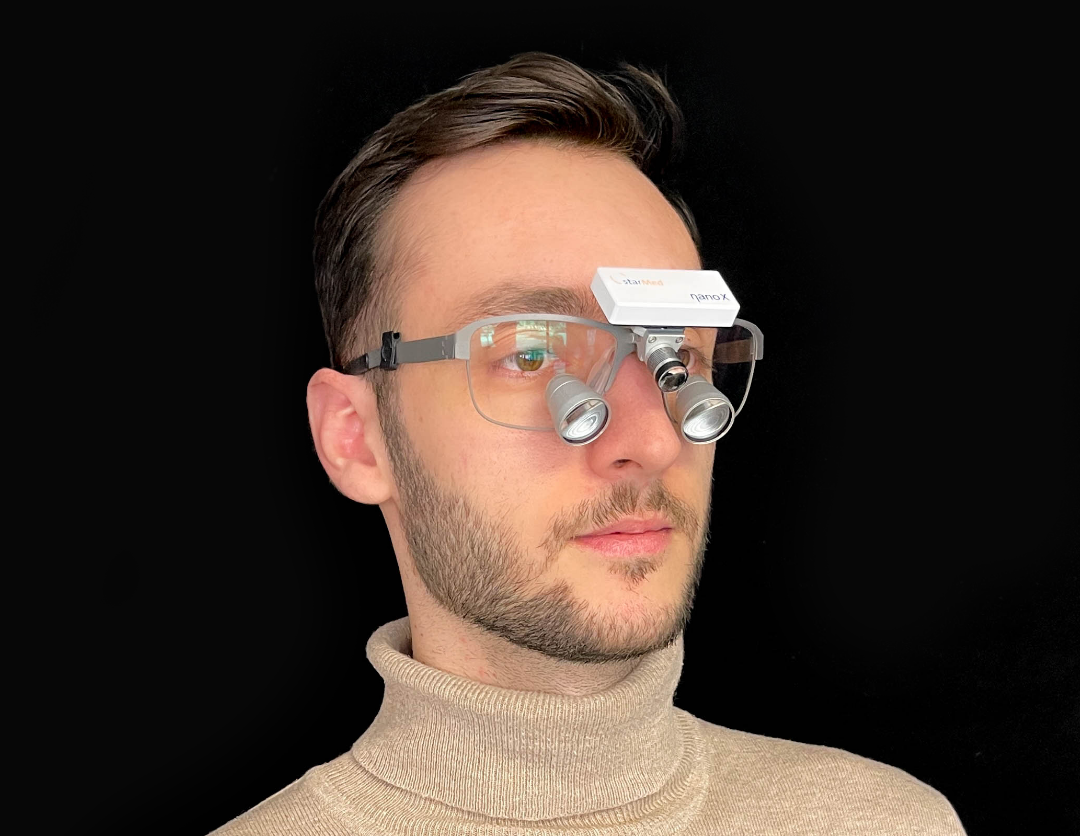 Copy-of-Swarovski-man-with-the-loupes